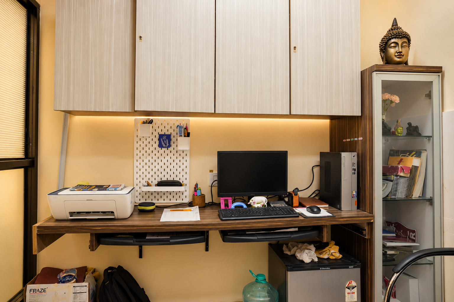A fitted home workstation and storage unit designed by Artlink Design